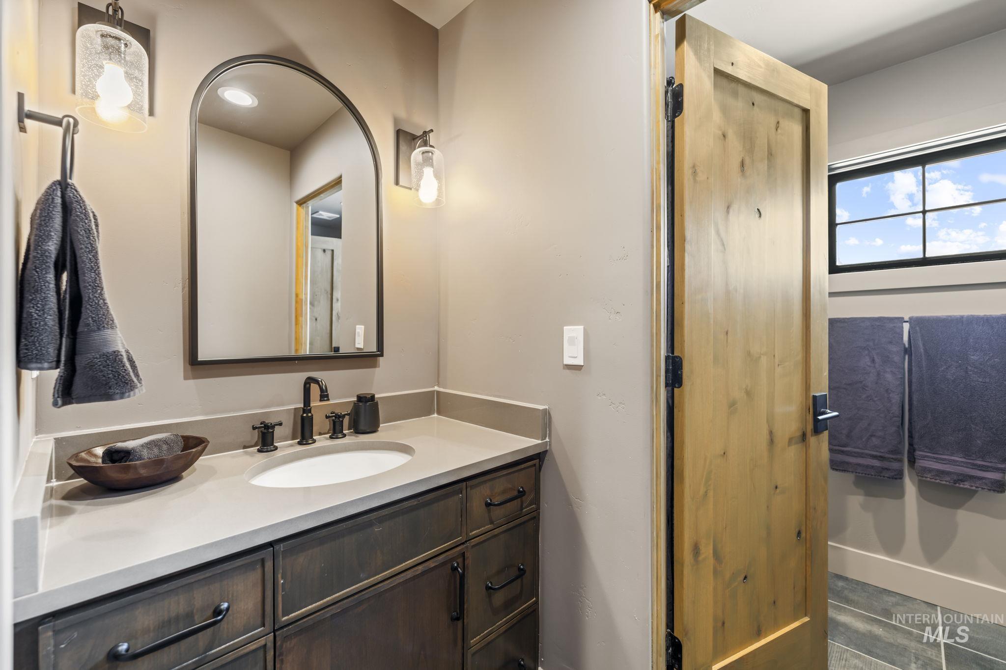 11 Larkspur, McCall, Idaho 83638, 4 Bedrooms, 3.5 Bathrooms, Residential For Sale, Price $1,985,000,MLS 98980346