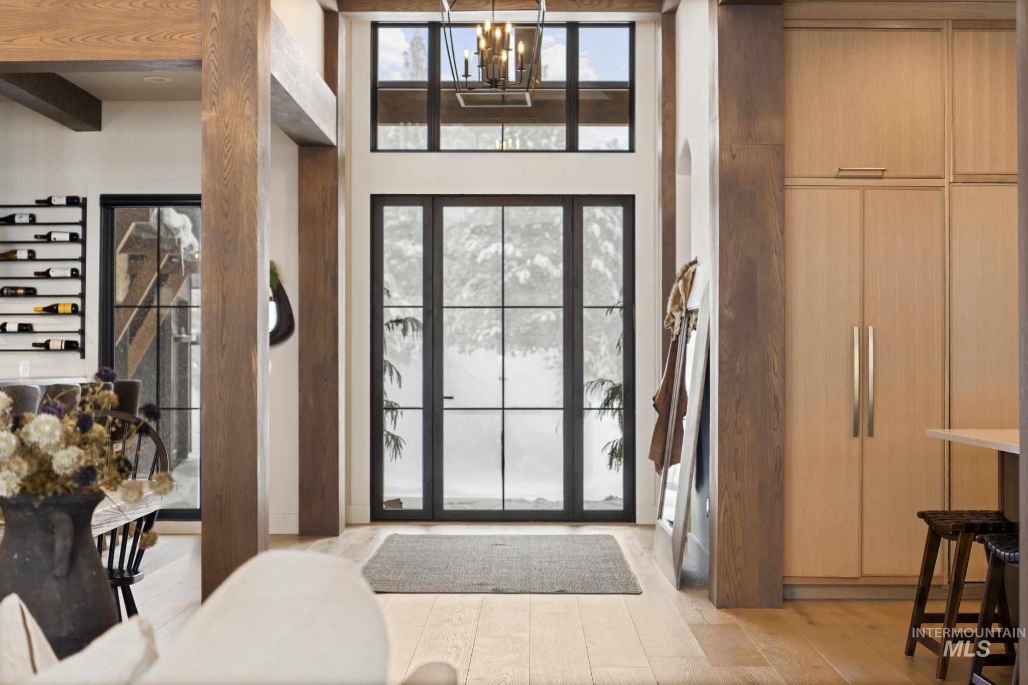 11 Larkspur, McCall, Idaho 83638, 4 Bedrooms, 3.5 Bathrooms, Residential For Sale, Price $1,985,000,MLS 98980346