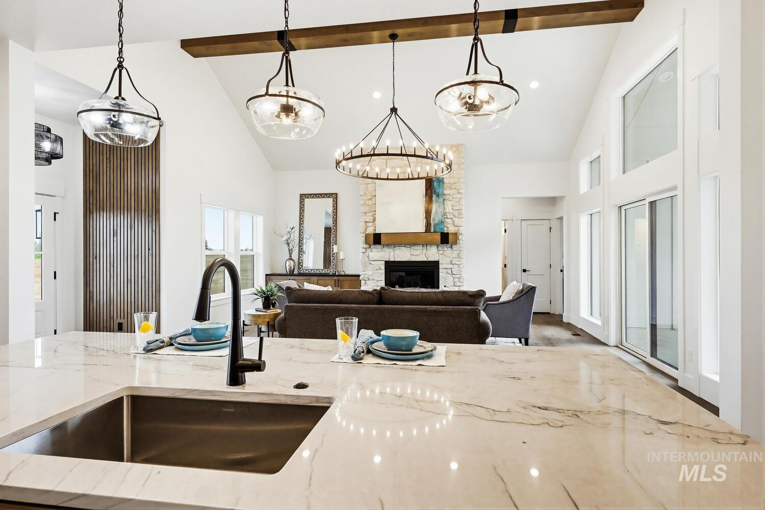 4655 E Idaho St, New Plymouth, Idaho 83655, 3 Bedrooms, 2.5 Bathrooms, Residential For Sale, Price $998,900,MLS 98980350