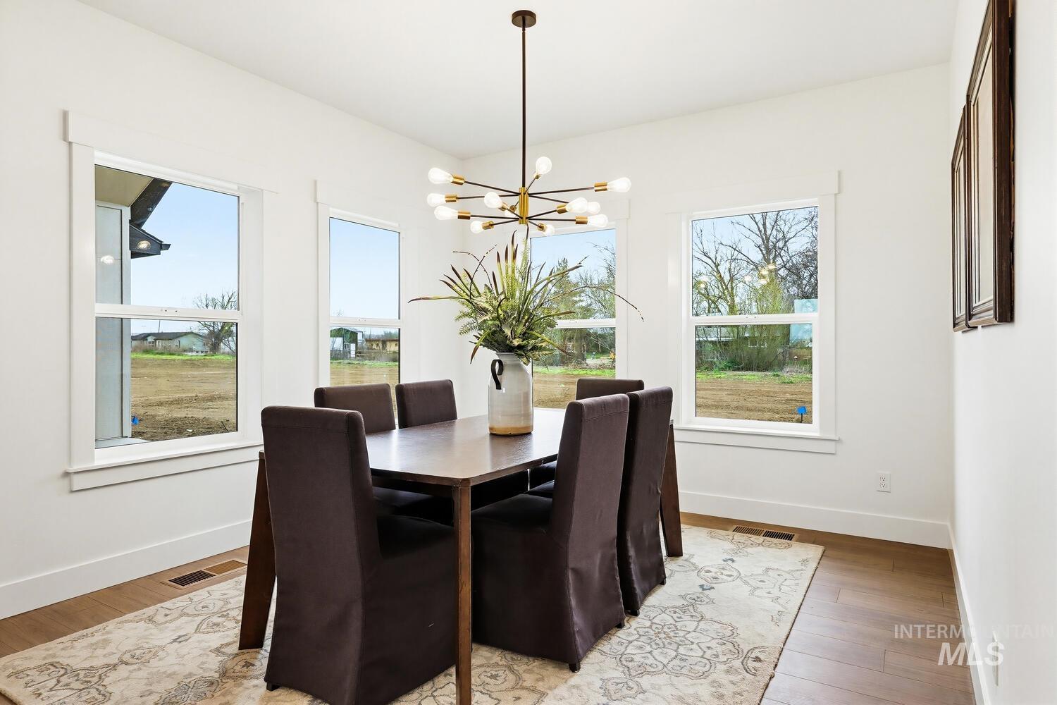 4655 E Idaho St, New Plymouth, Idaho 83655, 3 Bedrooms, 2.5 Bathrooms, Residential For Sale, Price $998,900,MLS 98980350