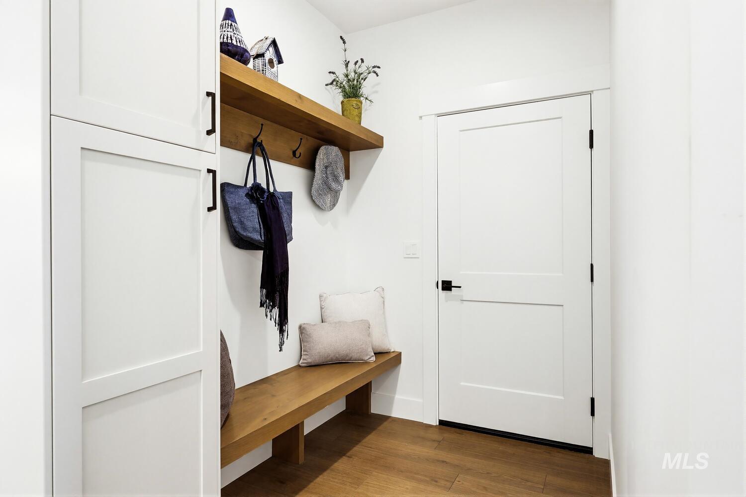 4655 E Idaho St, New Plymouth, Idaho 83655, 3 Bedrooms, 2.5 Bathrooms, Residential For Sale, Price $998,900,MLS 98980350