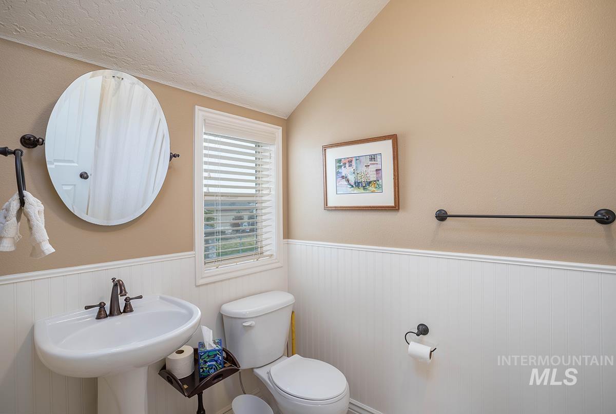 7480 E Grey Lag Dr, Nampa, Idaho 83687, 4 Bedrooms, 4 Bathrooms, Residential For Sale, Price $1,099,000, 98980352