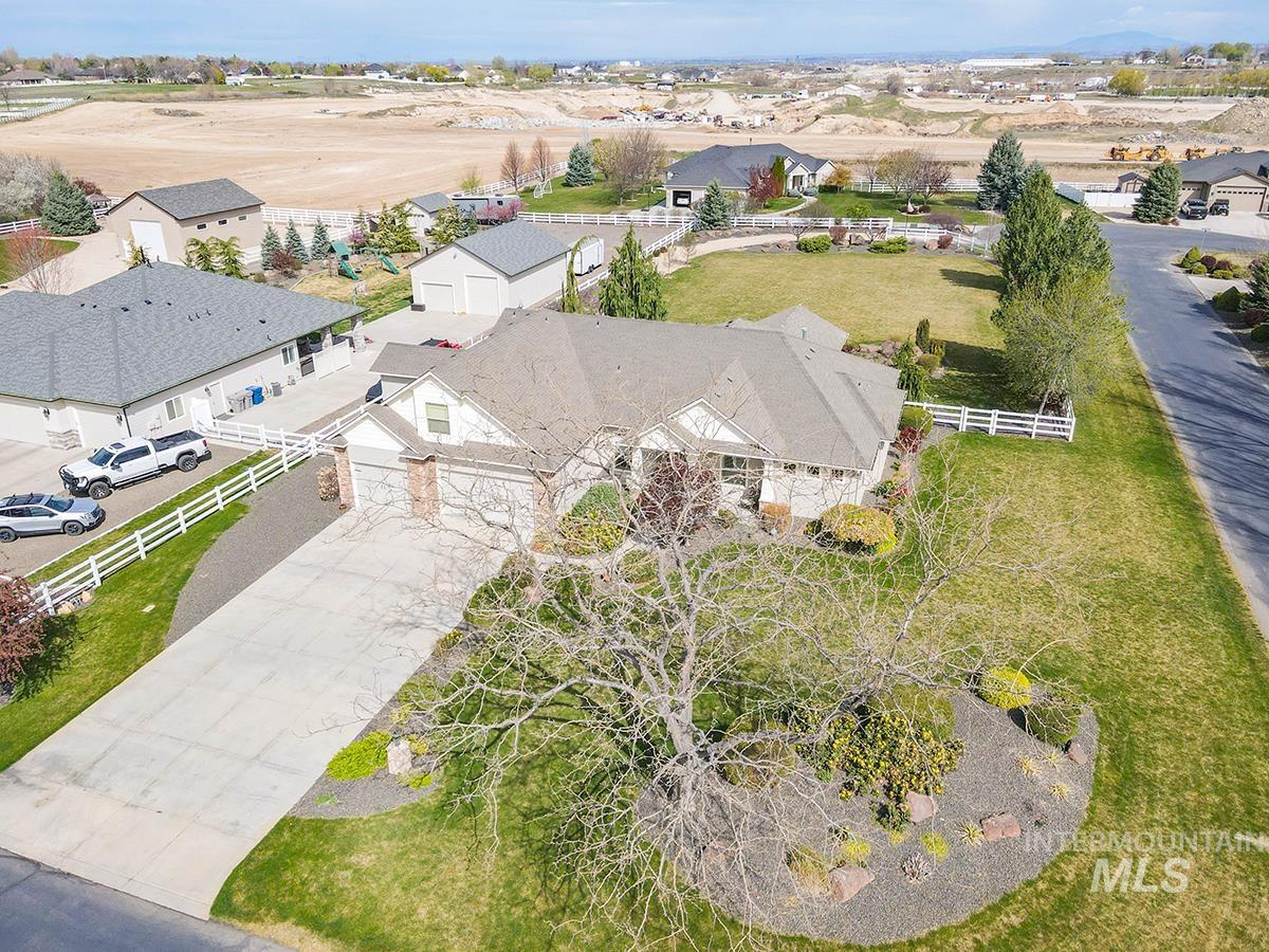 7480 E Grey Lag Dr, Nampa, Idaho 83687, 4 Bedrooms, 4 Bathrooms, Residential For Sale, Price $1,099,000, 98980352