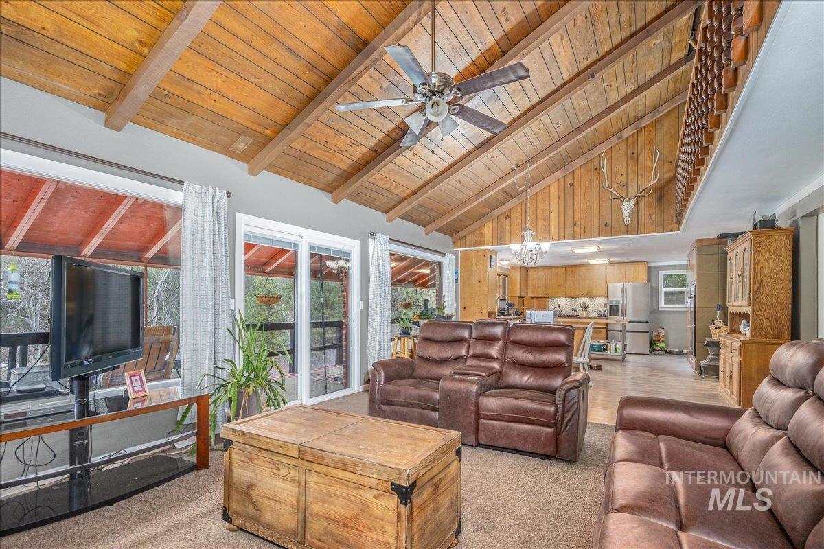 3560 Highway 21, Boise, Idaho 83716-4233, 3 Bedrooms, 2.5 Bathrooms, Residential For Sale, Price $3,200,000,MLS 98980354