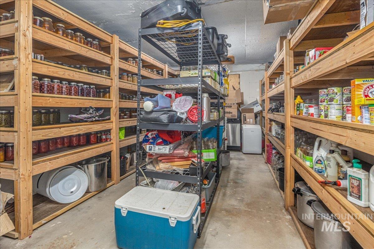 3560 Highway 21, Boise, Idaho 83716-4233, 3 Bedrooms, 2.5 Bathrooms, Residential For Sale, Price $3,200,000,MLS 98980354