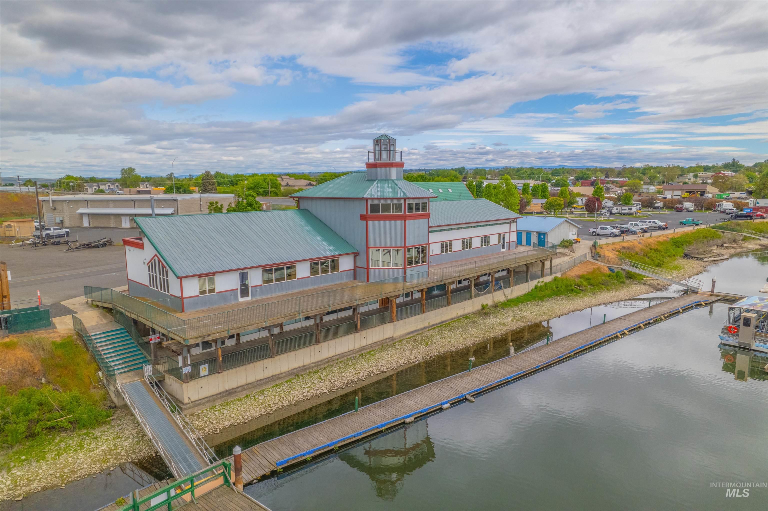 1550 Port Drive, Clarkston, Washington 99403, Business/Commercial For Sale, Price $1,660,000,MLS 98980356