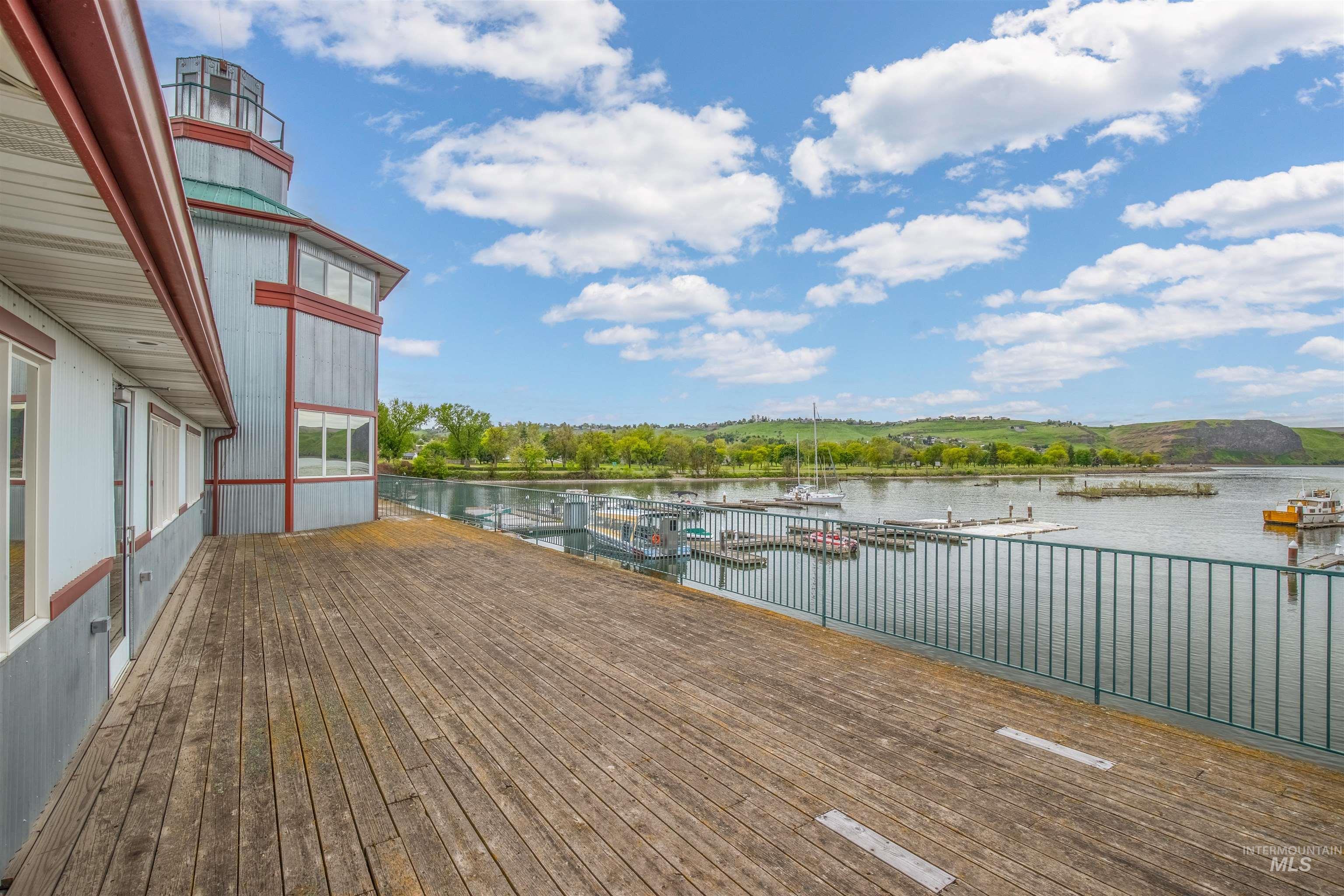 1550 Port Drive, Clarkston, Washington 99403, Business/Commercial For Sale, Price $1,660,000,MLS 98980356