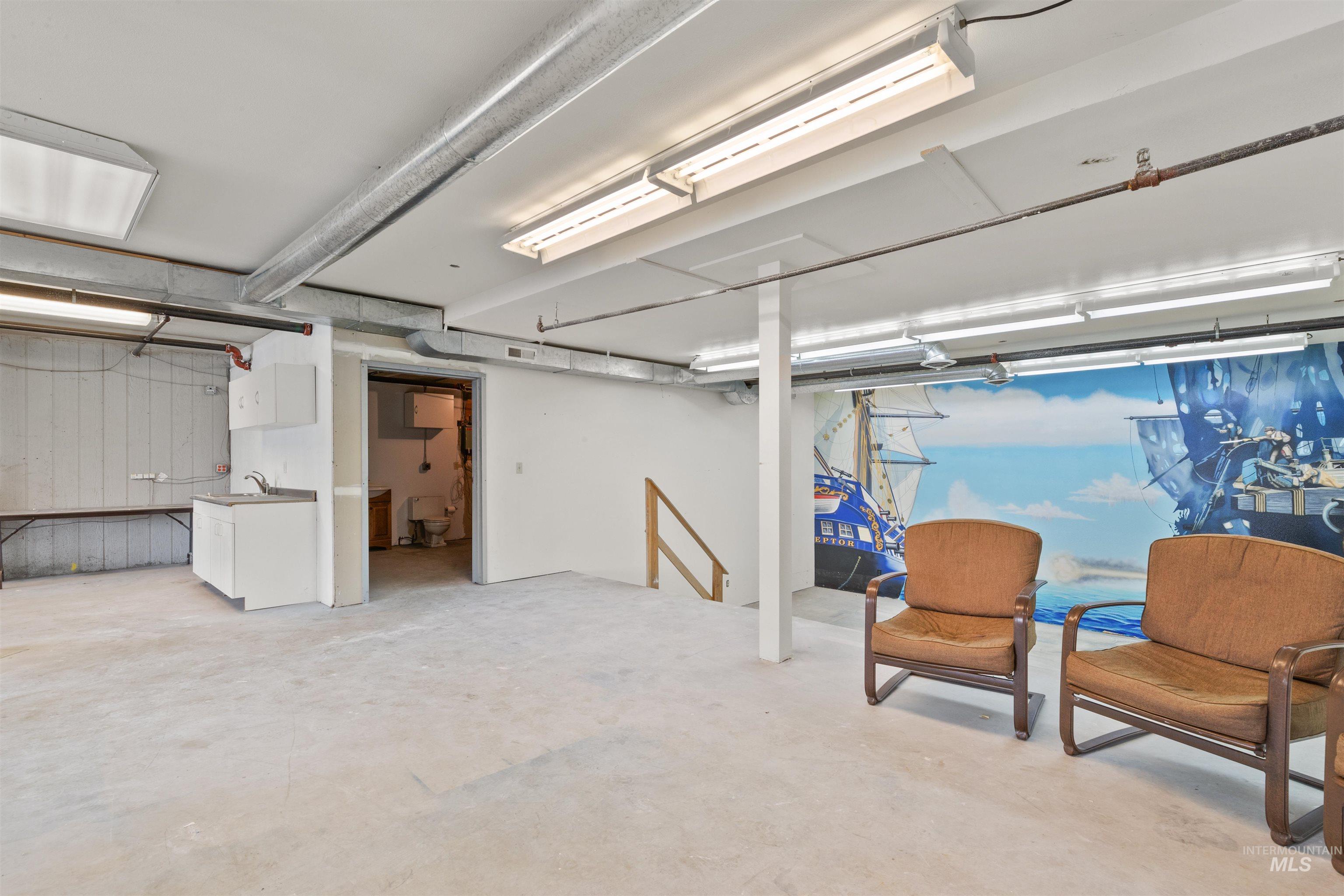 1550 Port Drive, Clarkston, Washington 99403, Business/Commercial For Sale, Price $1,660,000,MLS 98980356