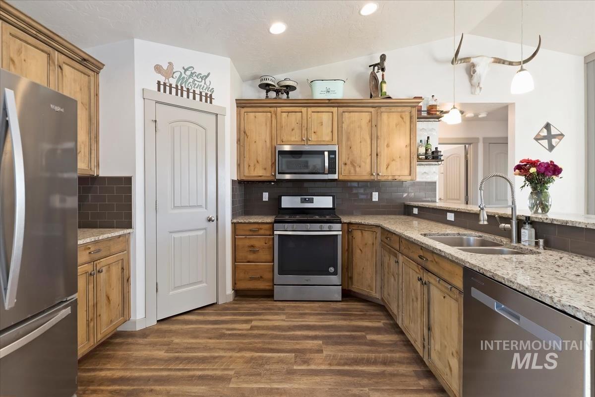 17571 Goodson Rd, Caldwell, Idaho 83607, 3 Bedrooms, 2 Bathrooms, Residential For Sale, Price $869,000,MLS 98980359