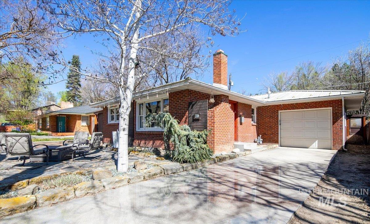 2306 N 9th, Boise, Idaho 83702, 3 Bedrooms, 1 Bathroom, Residential For Sale, Price $684,000,MLS 98980362