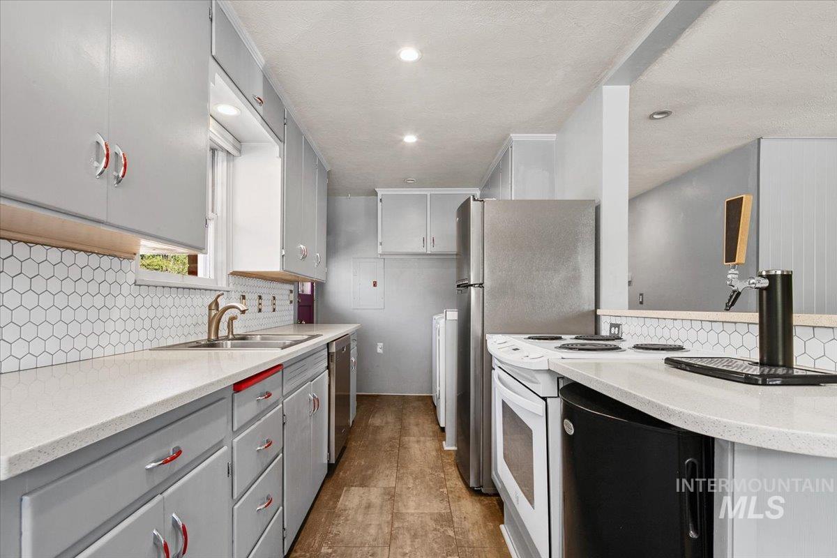 2306 N 9th, Boise, Idaho 83702, 3 Bedrooms, 1 Bathroom, Residential For Sale, Price $684,000,MLS 98980362