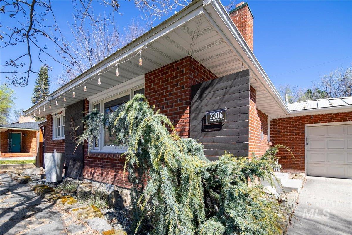 2306 N 9th, Boise, Idaho 83702, 3 Bedrooms, 1 Bathroom, Residential For Sale, Price $684,000,MLS 98980362