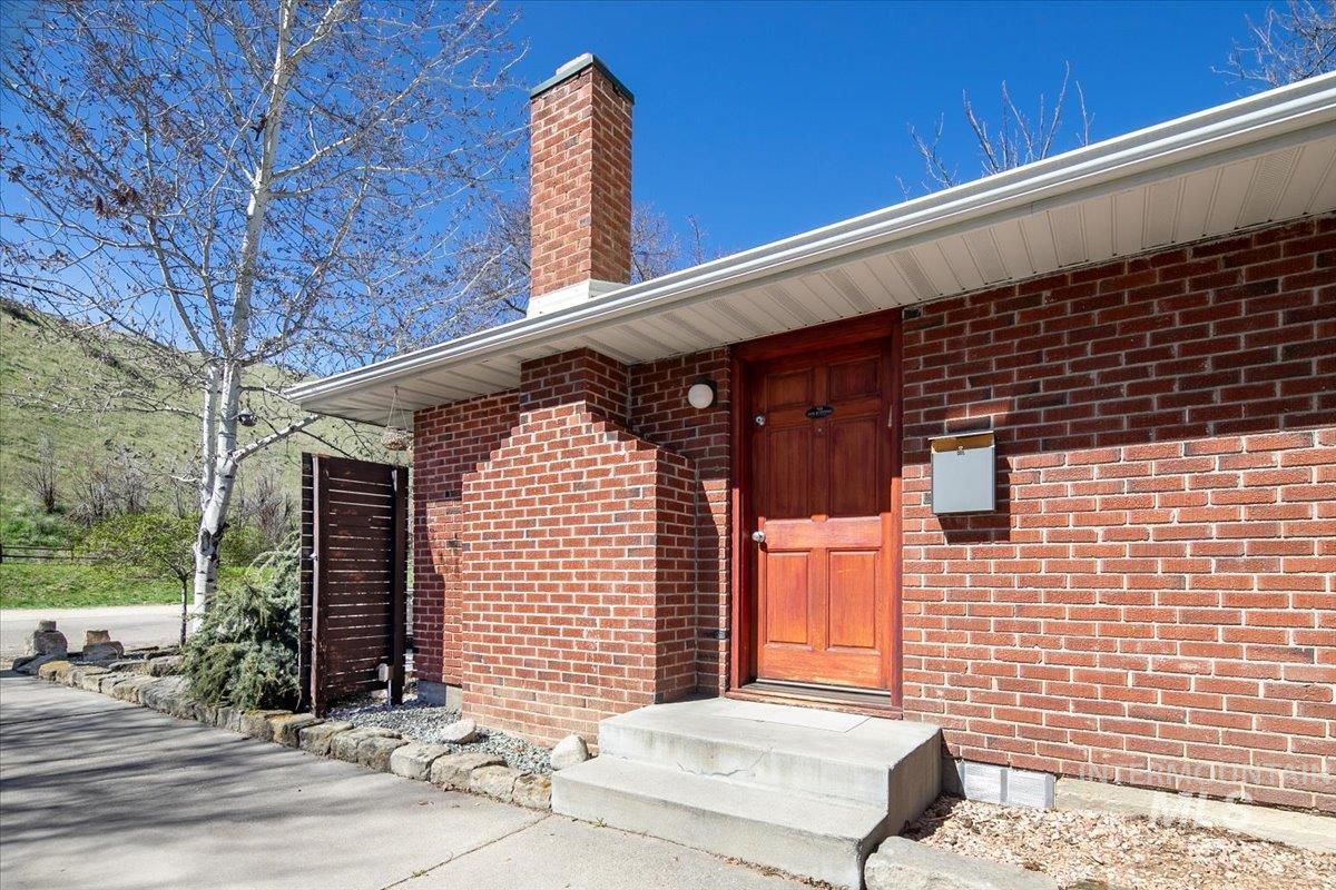 2306 N 9th, Boise, Idaho 83702, 3 Bedrooms, 1 Bathroom, Residential For Sale, Price $684,000,MLS 98980362