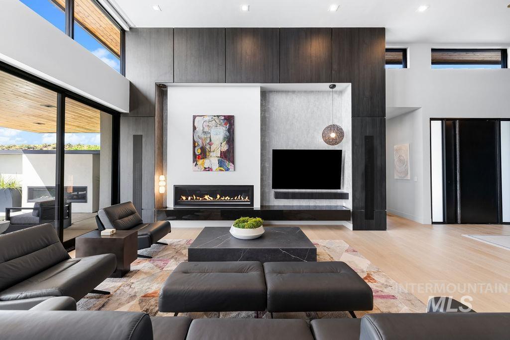 2813 E Hard Rock Drive, Boise, Idaho 83712, 4 Bedrooms, 4.5 Bathrooms, Residential For Sale, Price $3,475,000,MLS 98980363