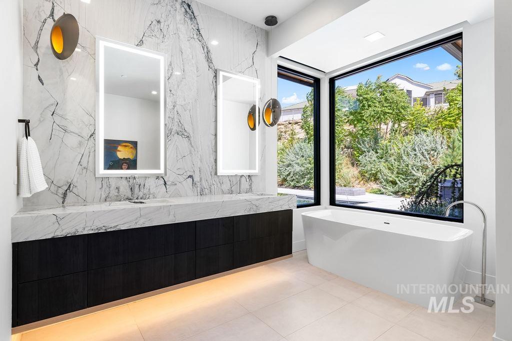 2813 E Hard Rock Drive, Boise, Idaho 83712, 4 Bedrooms, 4.5 Bathrooms, Residential For Sale, Price $3,475,000,MLS 98980363