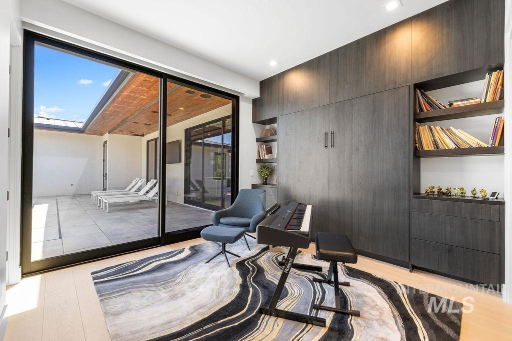 2813 E Hard Rock Drive, Boise, Idaho 83712, 4 Bedrooms, 4.5 Bathrooms, Residential For Sale, Price $3,475,000,MLS 98980363