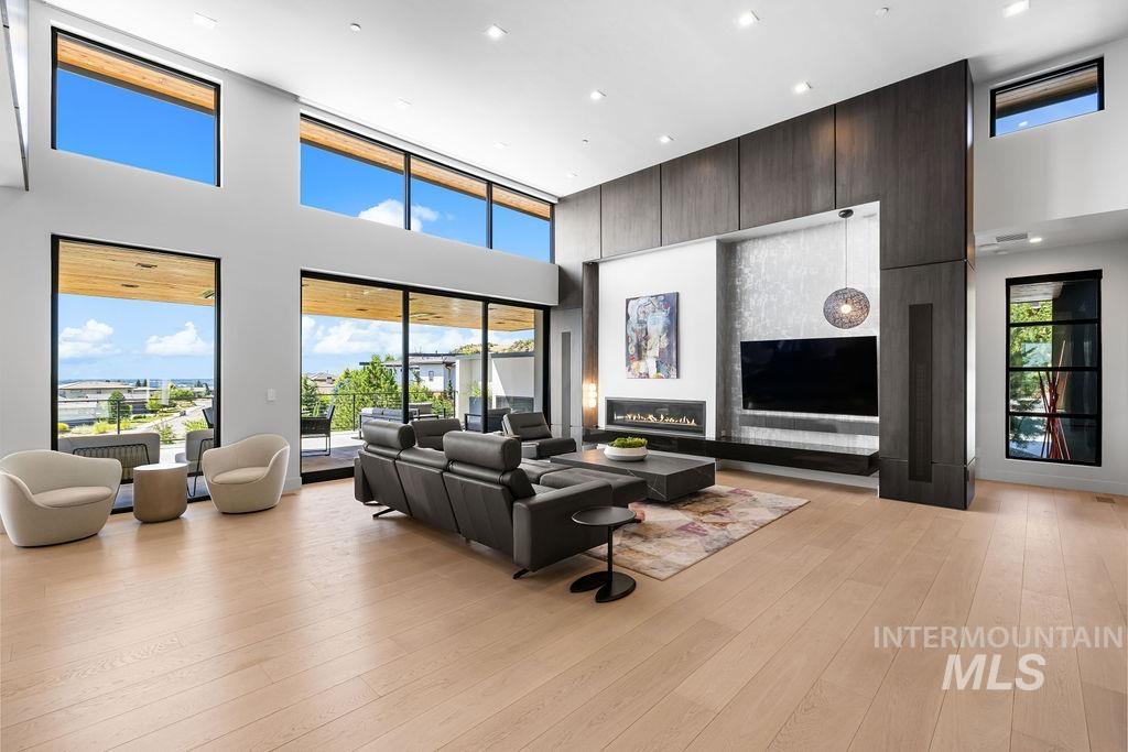 2813 E Hard Rock Drive, Boise, Idaho 83712, 4 Bedrooms, 4.5 Bathrooms, Residential For Sale, Price $3,475,000,MLS 98980363