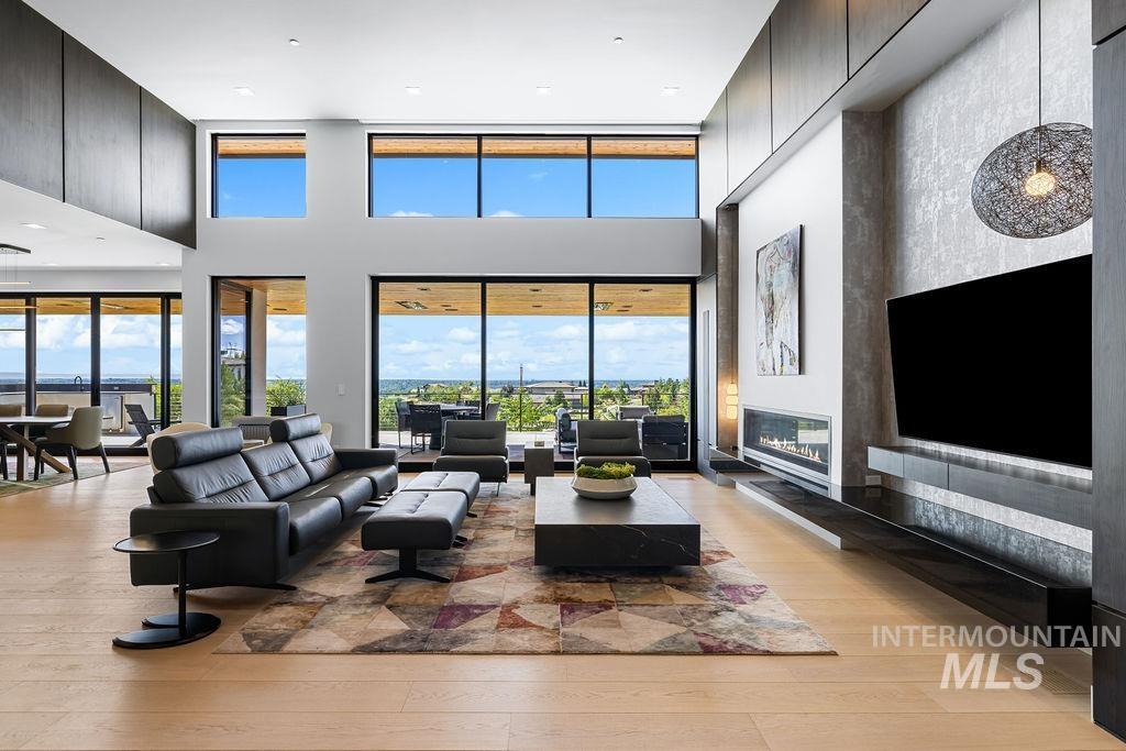 2813 E Hard Rock Drive, Boise, Idaho 83712, 4 Bedrooms, 4.5 Bathrooms, Residential For Sale, Price $3,475,000,MLS 98980363