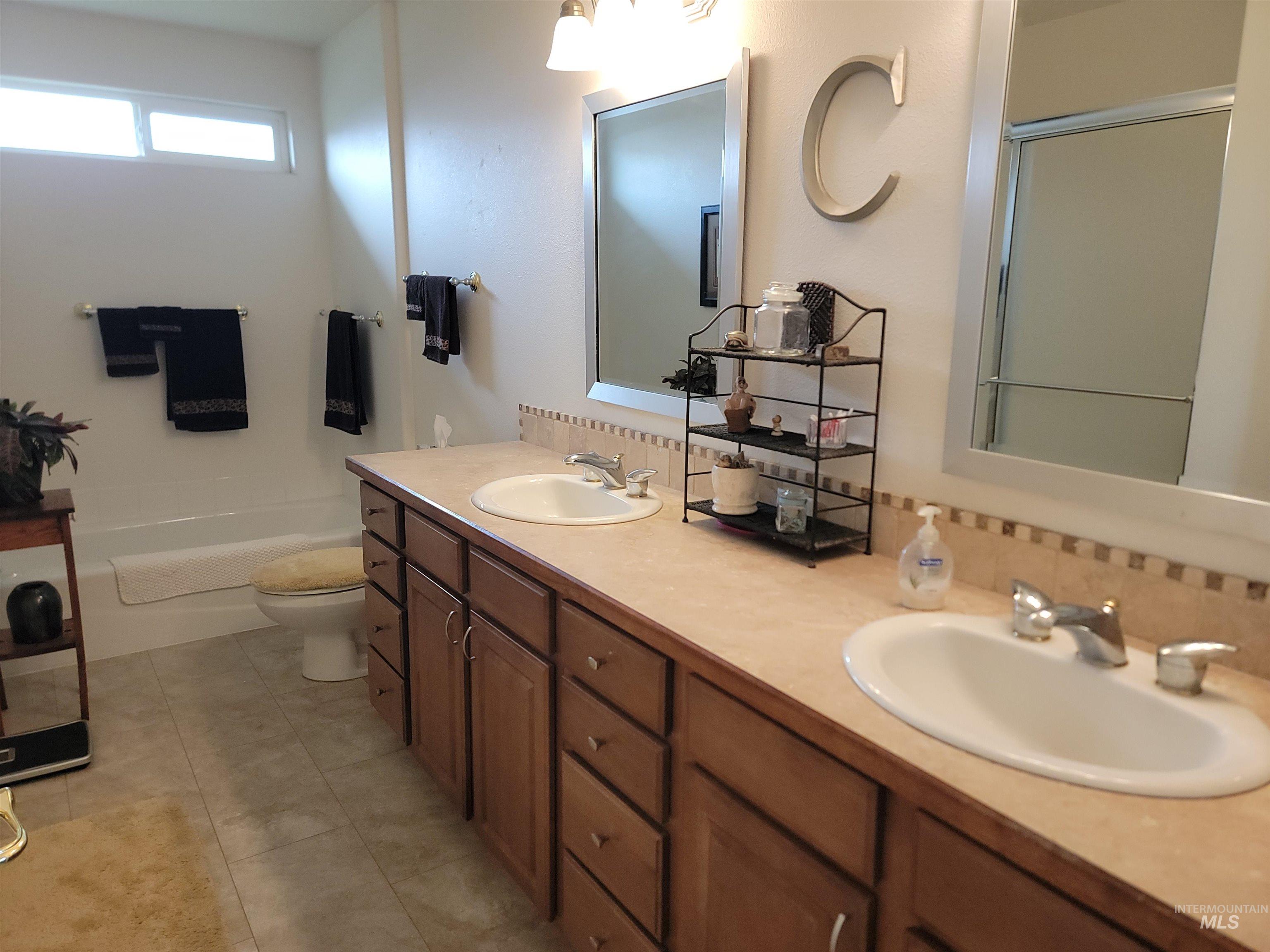 313 N Westminster, Nampa, Idaho 83650, 2 Bedrooms, 1.5 Bathrooms, Residential For Sale, Price $299,000,MLS 98980365