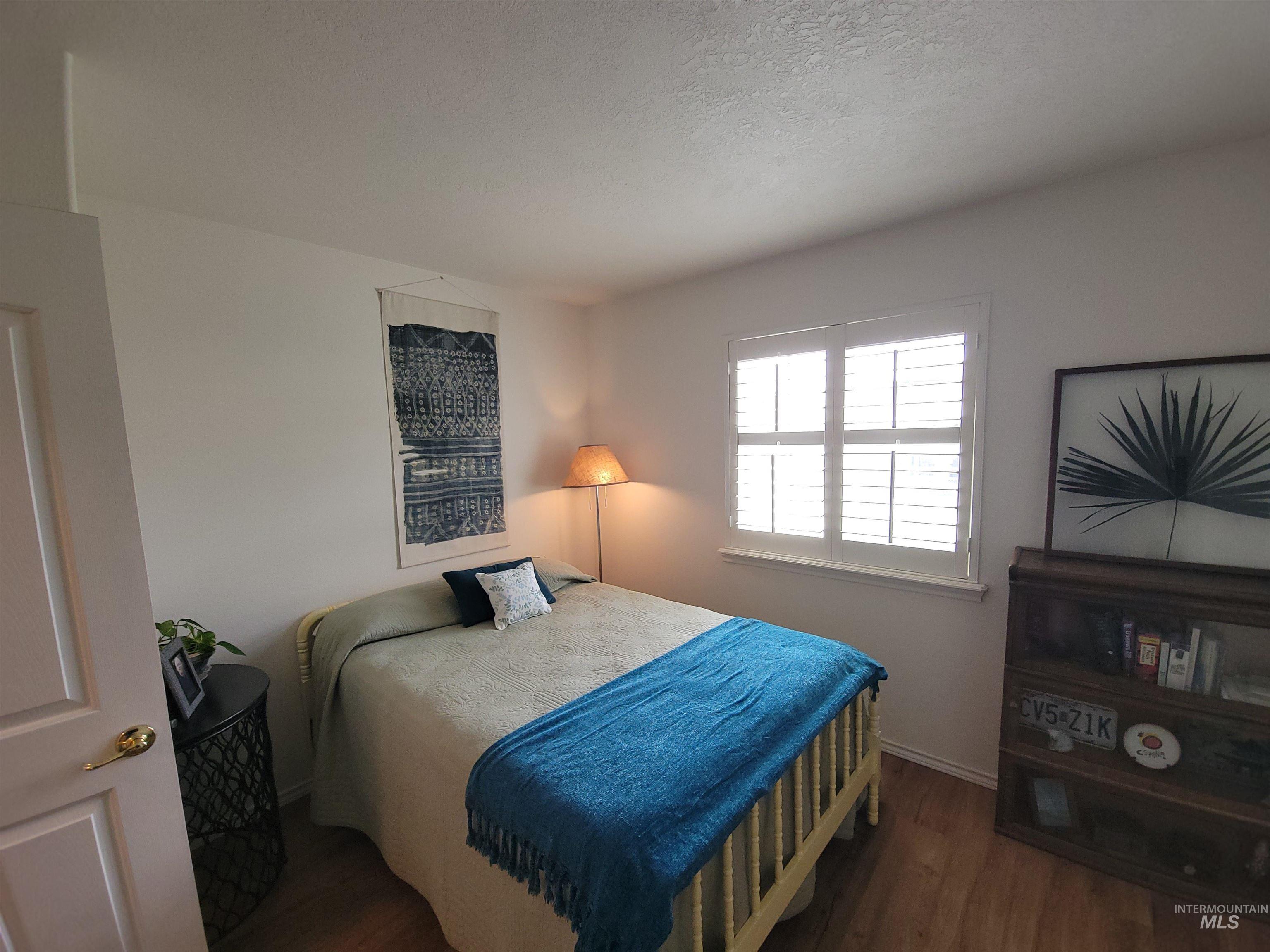 313 N Westminster, Nampa, Idaho 83650, 2 Bedrooms, 1.5 Bathrooms, Residential For Sale, Price $299,000,MLS 98980365