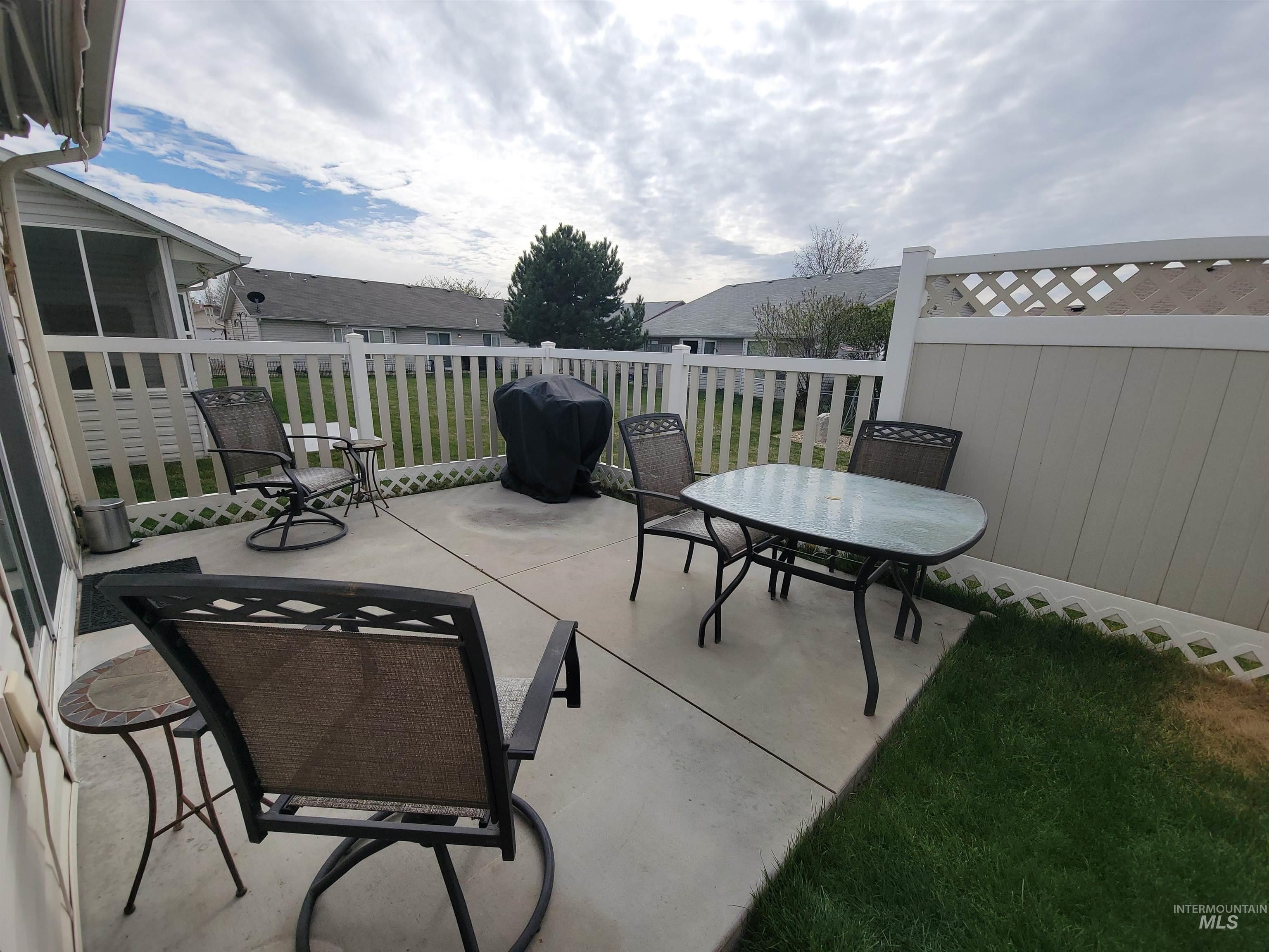 313 N Westminster, Nampa, Idaho 83650, 2 Bedrooms, 1.5 Bathrooms, Residential For Sale, Price $299,000,MLS 98980365