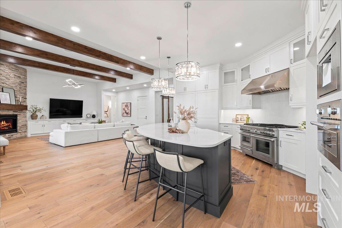 2379 S Mallard Wing Way, Eagle, Idaho 83616, 3 Bedrooms, 3.5 Bathrooms, Residential For Sale, Price $1,997,000,MLS 98980367