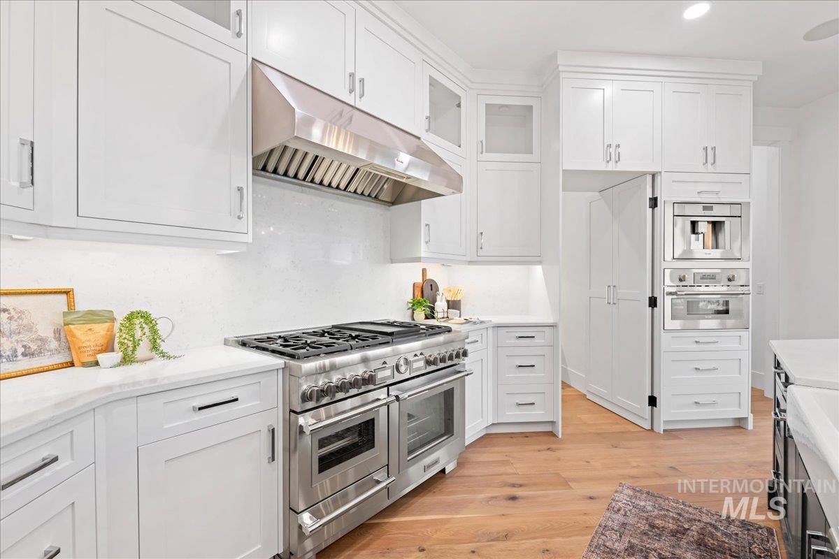 2379 S Mallard Wing Way, Eagle, Idaho 83616, 3 Bedrooms, 3.5 Bathrooms, Residential For Sale, Price $1,997,000,MLS 98980367