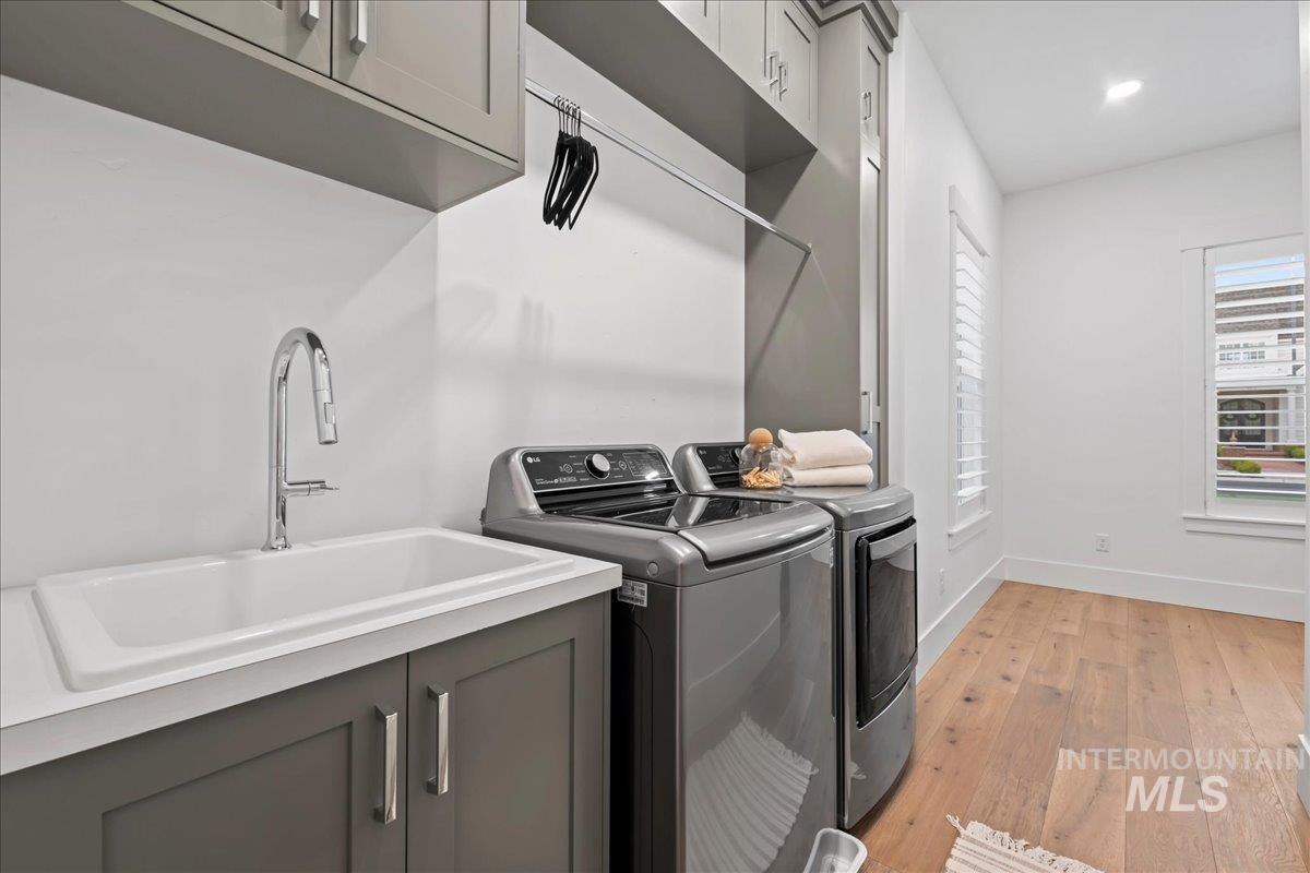 2379 S Mallard Wing Way, Eagle, Idaho 83616, 3 Bedrooms, 3.5 Bathrooms, Residential For Sale, Price $1,997,000,MLS 98980367