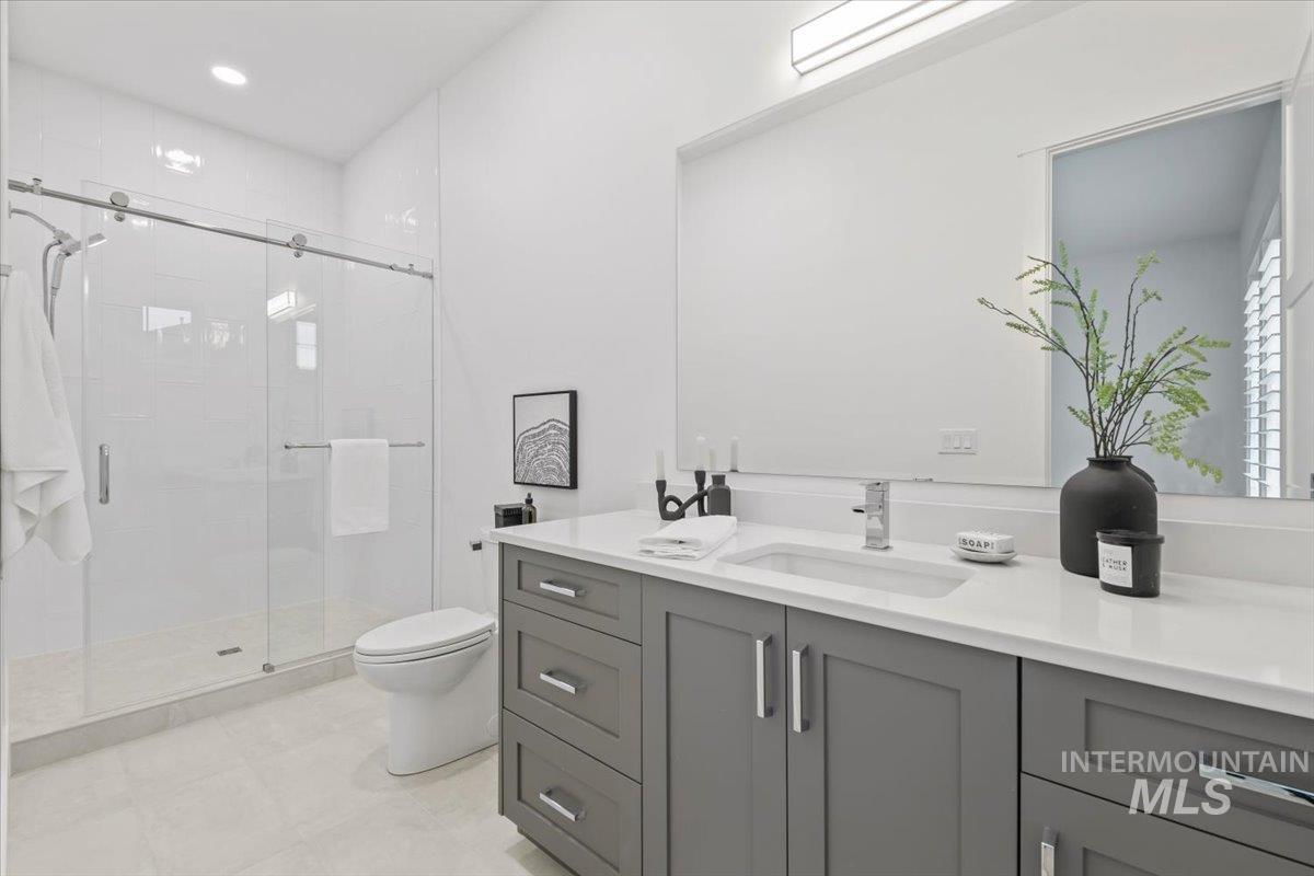 2379 S Mallard Wing Way, Eagle, Idaho 83616, 3 Bedrooms, 3.5 Bathrooms, Residential For Sale, Price $1,997,000,MLS 98980367