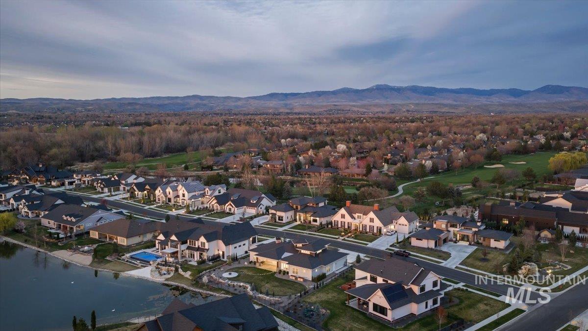 2379 S Mallard Wing Way, Eagle, Idaho 83616, 3 Bedrooms, 3.5 Bathrooms, Residential For Sale, Price $1,997,000,MLS 98980367