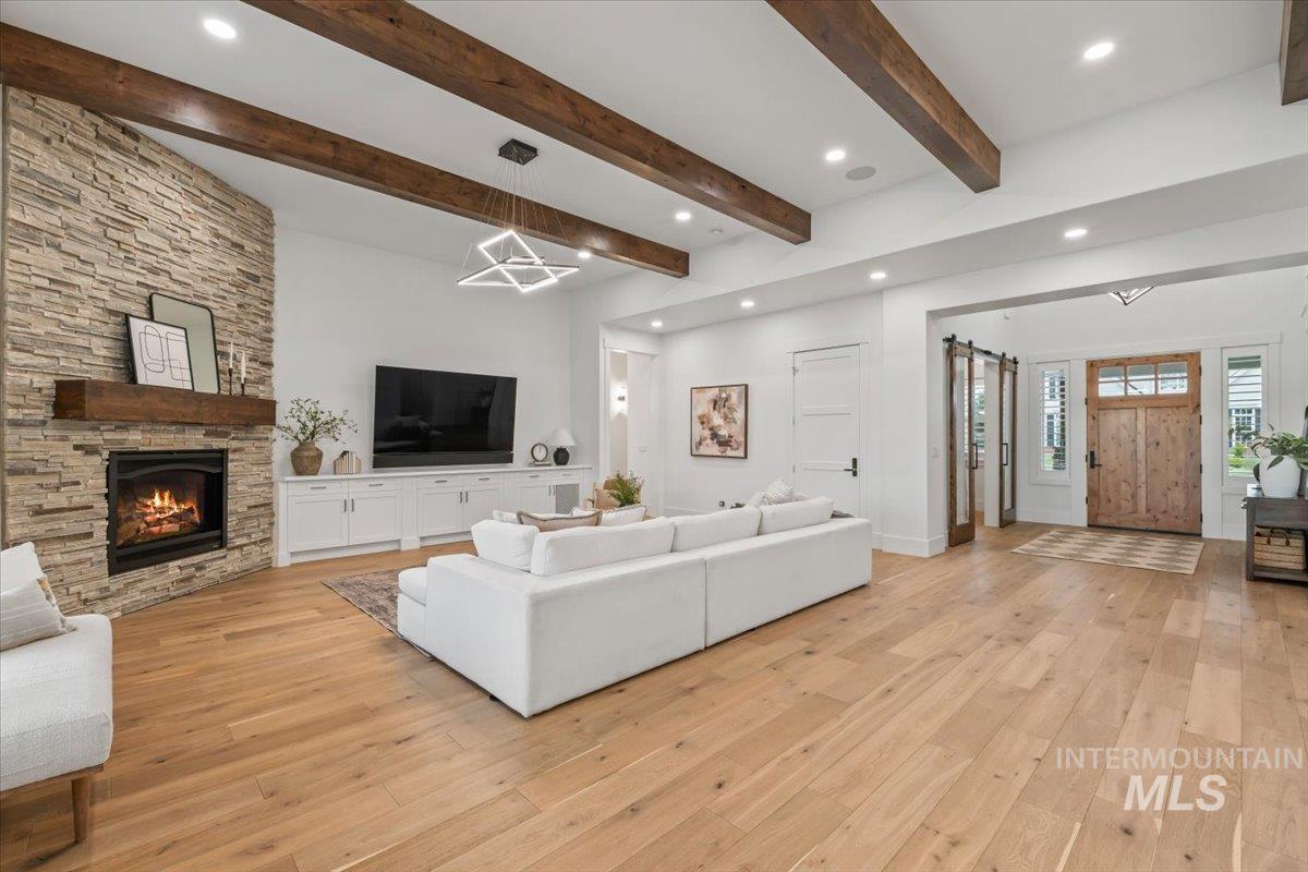 2379 S Mallard Wing Way, Eagle, Idaho 83616, 3 Bedrooms, 3.5 Bathrooms, Residential For Sale, Price $1,997,000,MLS 98980367