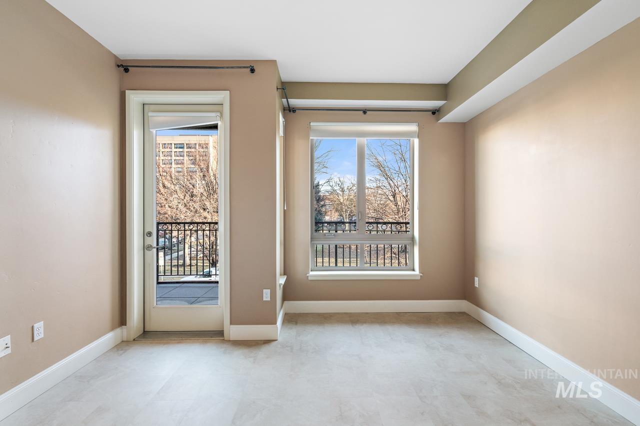 323 Jefferson St Unit 205, Boise, Idaho 83702, 1 Bedroom, 1 Bathroom, Residential Income For Sale, Price $503,000, 98980368