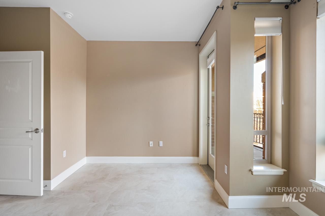 323 Jefferson St Unit 205, Boise, Idaho 83702, 1 Bedroom, 1 Bathroom, Residential Income For Sale, Price $503,000, 98980368
