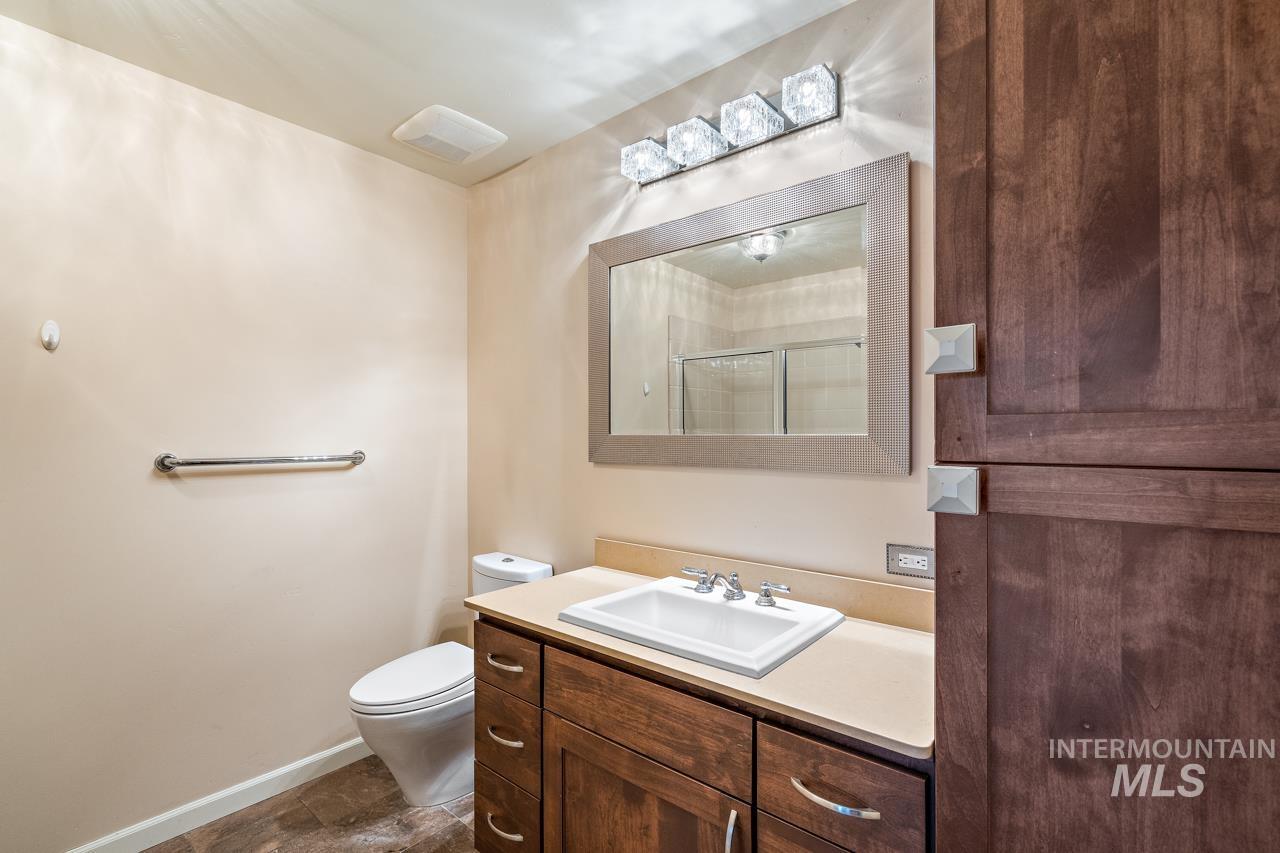 323 Jefferson St Unit 205, Boise, Idaho 83702, 1 Bedroom, 1 Bathroom, Residential Income For Sale, Price $503,000, 98980368