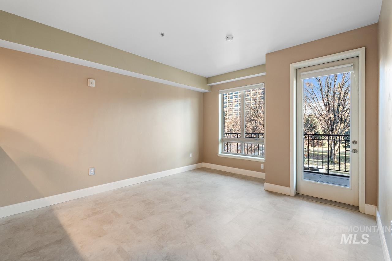 323 Jefferson St Unit 205, Boise, Idaho 83702, 1 Bedroom, 1 Bathroom, Residential Income For Sale, Price $503,000, 98980368