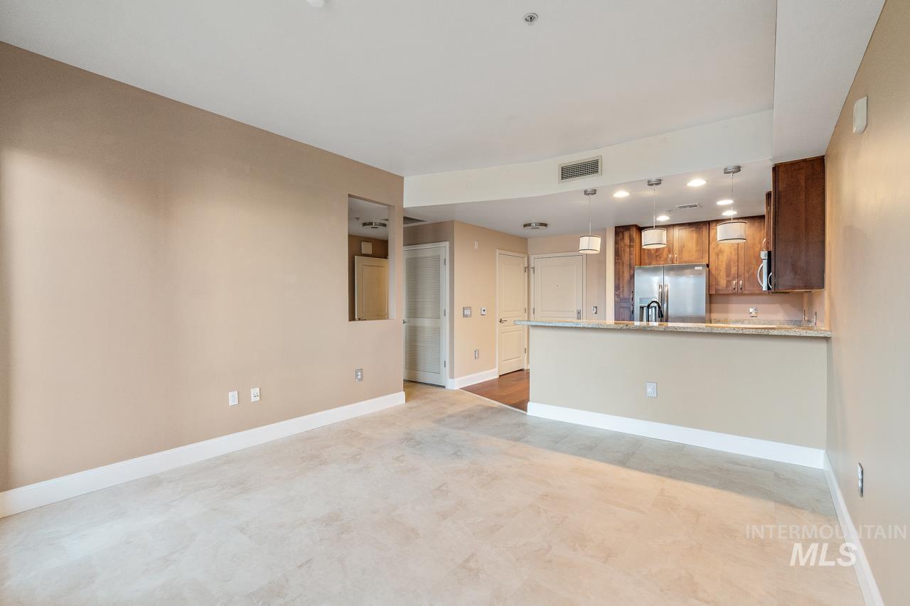 323 Jefferson St Unit 205, Boise, Idaho 83702, 1 Bedroom, 1 Bathroom, Residential Income For Sale, Price $503,000, 98980368