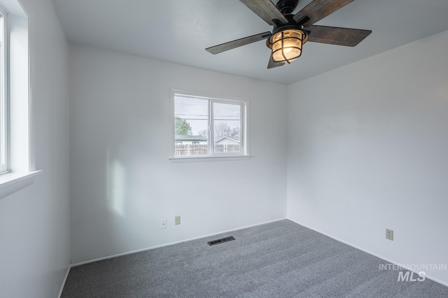 1609 N Plateau Ave, Caldwell, Idaho 83605, 3 Bedrooms, 1 Bathroom, Residential For Sale, Price $309,900,MLS 98980369