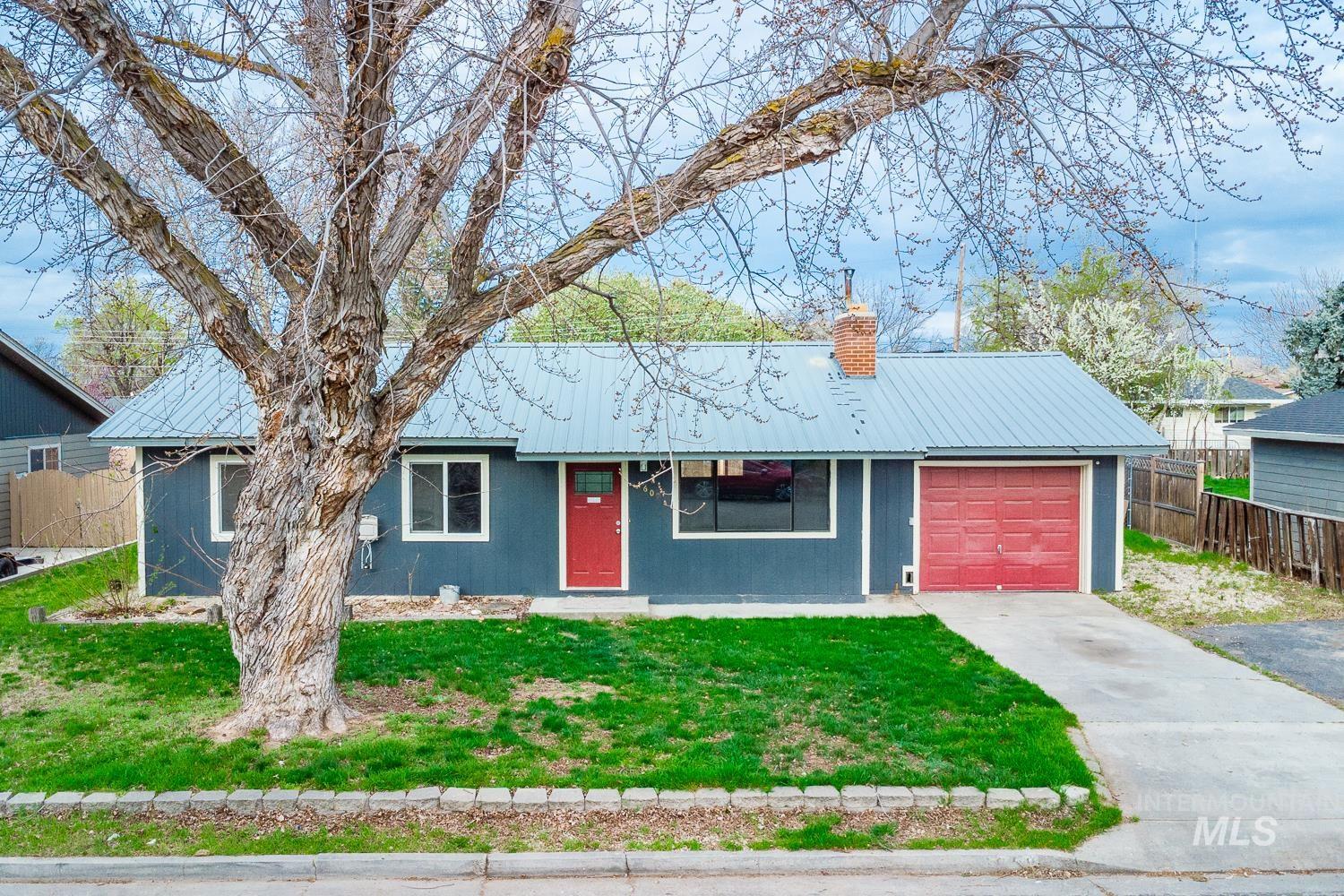 1609 N Plateau Ave, Caldwell, Idaho 83605, 3 Bedrooms, 1 Bathroom, Residential For Sale, Price $309,900,MLS 98980369