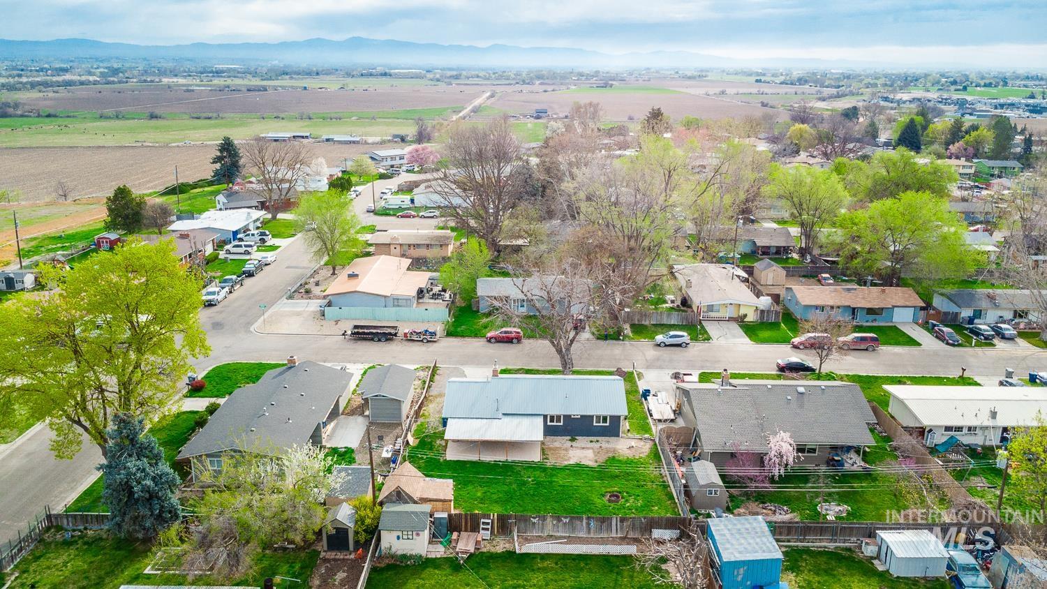 1609 N Plateau Ave, Caldwell, Idaho 83605, 3 Bedrooms, 1 Bathroom, Residential For Sale, Price $309,900,MLS 98980369