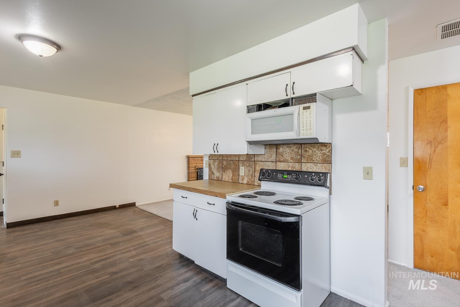 1609 N Plateau Ave, Caldwell, Idaho 83605, 3 Bedrooms, 1 Bathroom, Residential For Sale, Price $309,900,MLS 98980369