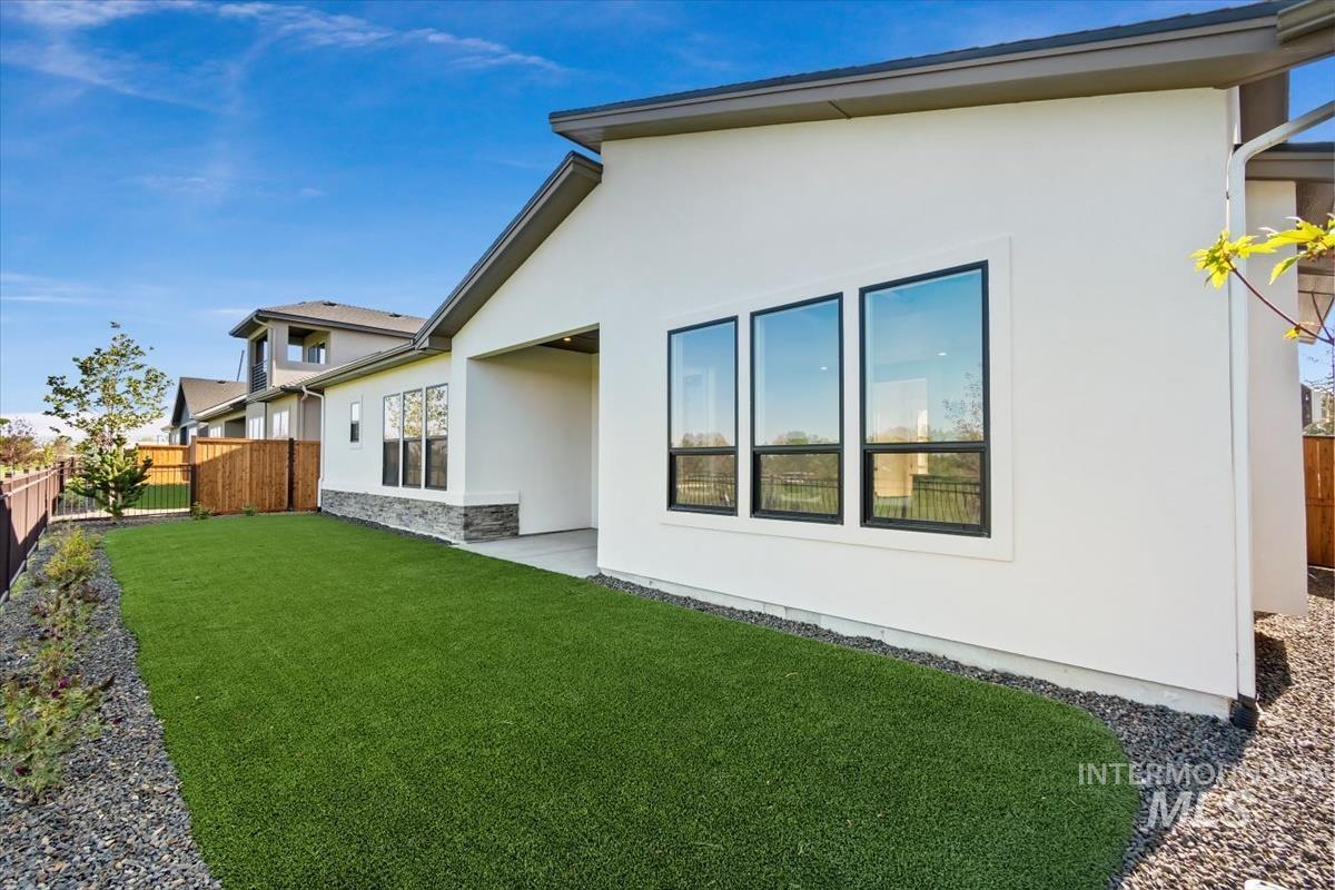 11178 S Corballis Ln, Kuna, Idaho 83634, 3 Bedrooms, 2 Bathrooms, Residential For Sale, Price $619,880,MLS 98980370