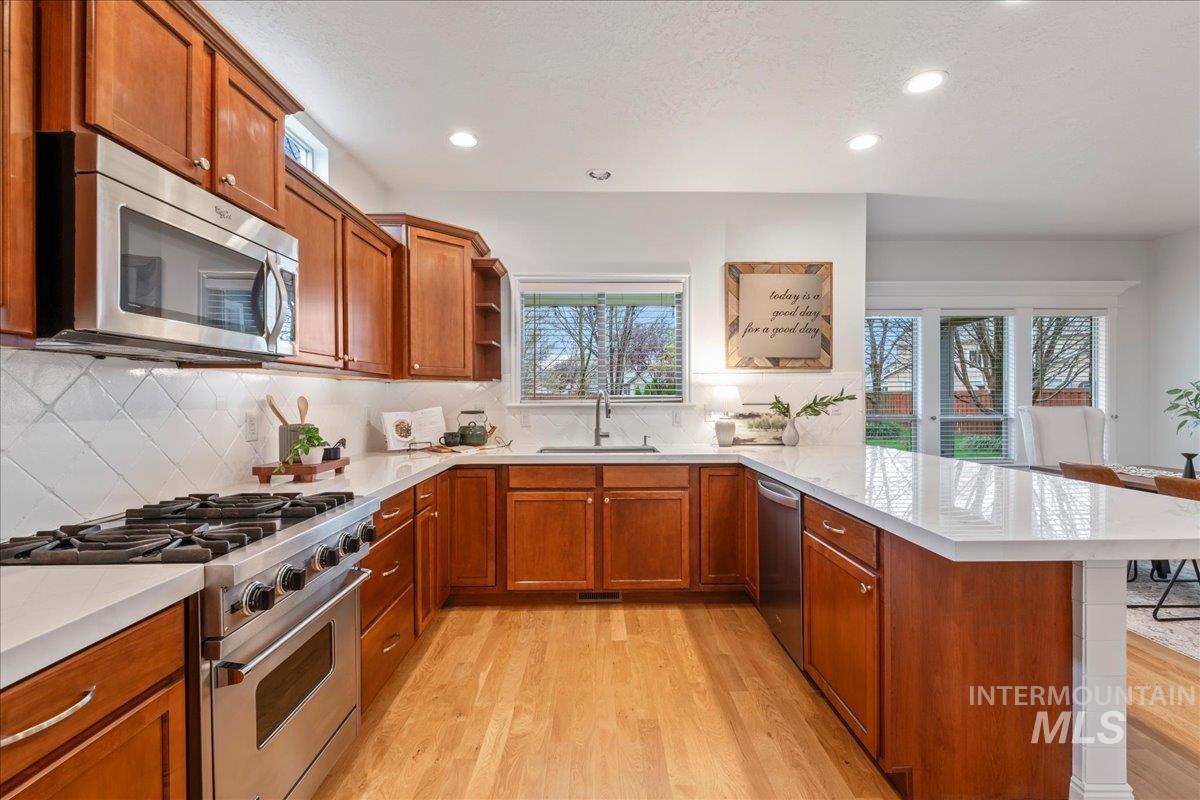 5363 N Red Hills Place, Meridian, Idaho 83646, 4 Bedrooms, 3 Bathrooms, Residential For Sale, Price $724,900,MLS 98980371