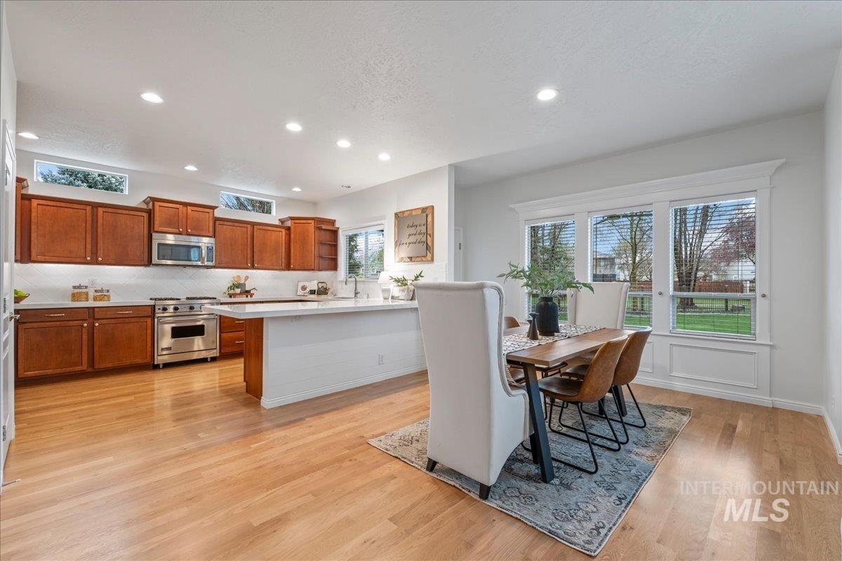 5363 N Red Hills Place, Meridian, Idaho 83646, 4 Bedrooms, 3 Bathrooms, Residential For Sale, Price $724,900,MLS 98980371