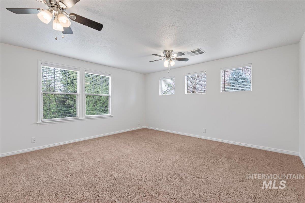 5363 N Red Hills Place, Meridian, Idaho 83646, 4 Bedrooms, 3 Bathrooms, Residential For Sale, Price $724,900,MLS 98980371