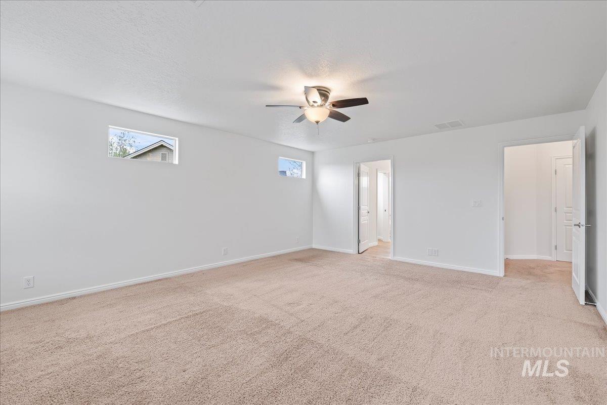 5363 N Red Hills Place, Meridian, Idaho 83646, 4 Bedrooms, 3 Bathrooms, Residential For Sale, Price $724,900,MLS 98980371