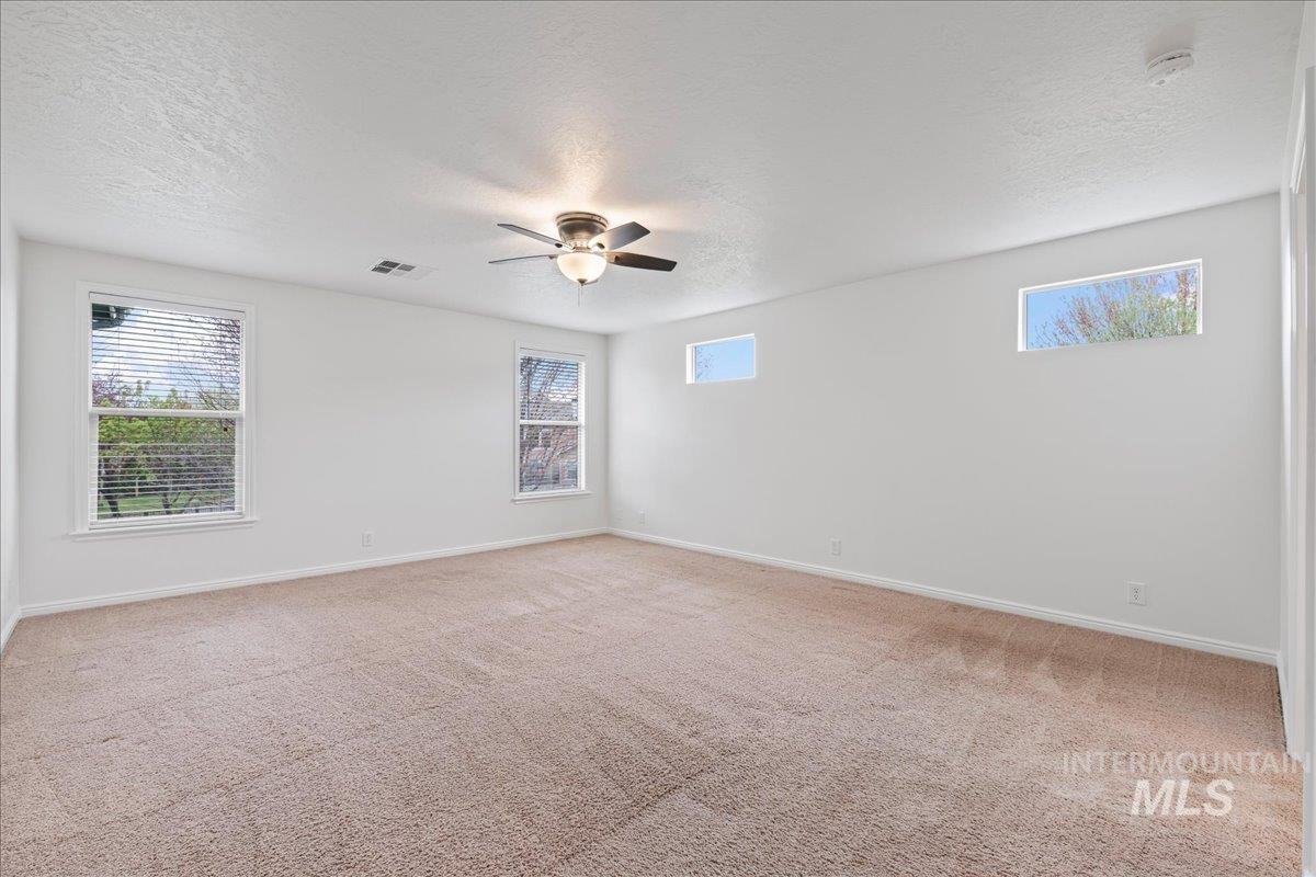 5363 N Red Hills Place, Meridian, Idaho 83646, 4 Bedrooms, 3 Bathrooms, Residential For Sale, Price $724,900,MLS 98980371