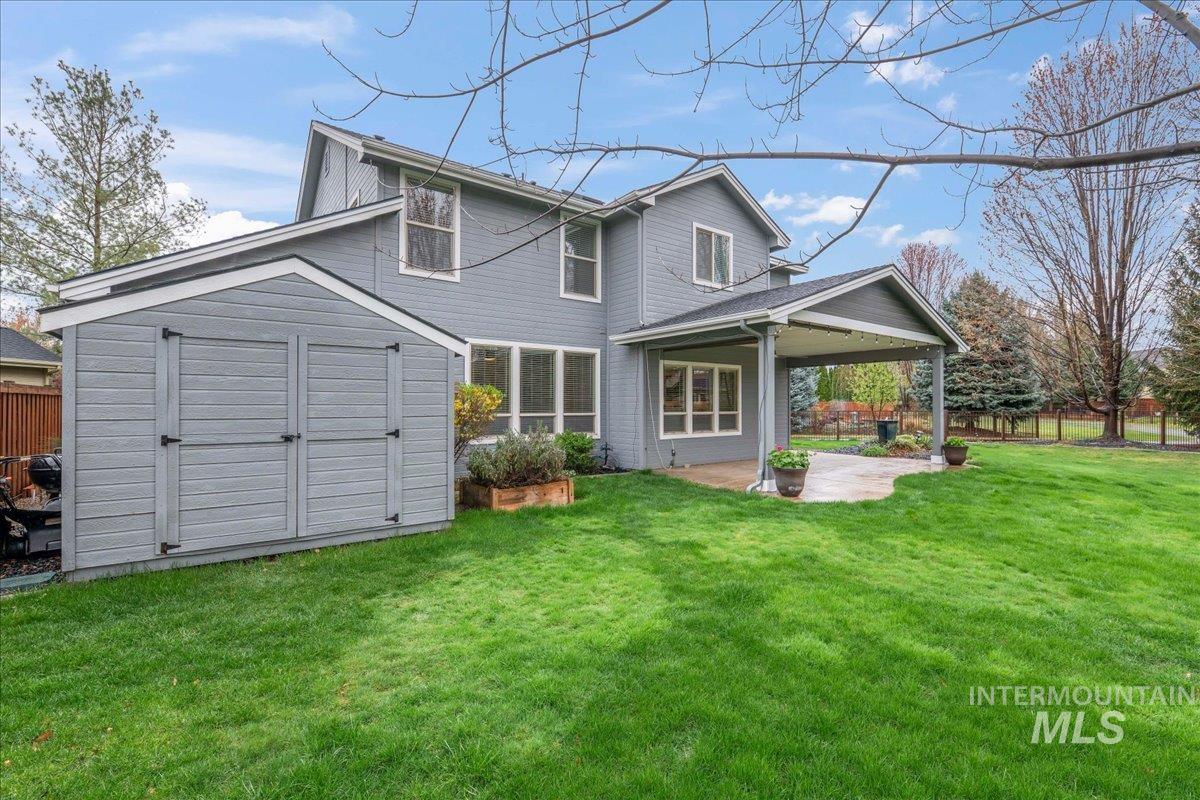 5363 N Red Hills Place, Meridian, Idaho 83646, 4 Bedrooms, 3 Bathrooms, Residential For Sale, Price $724,900,MLS 98980371