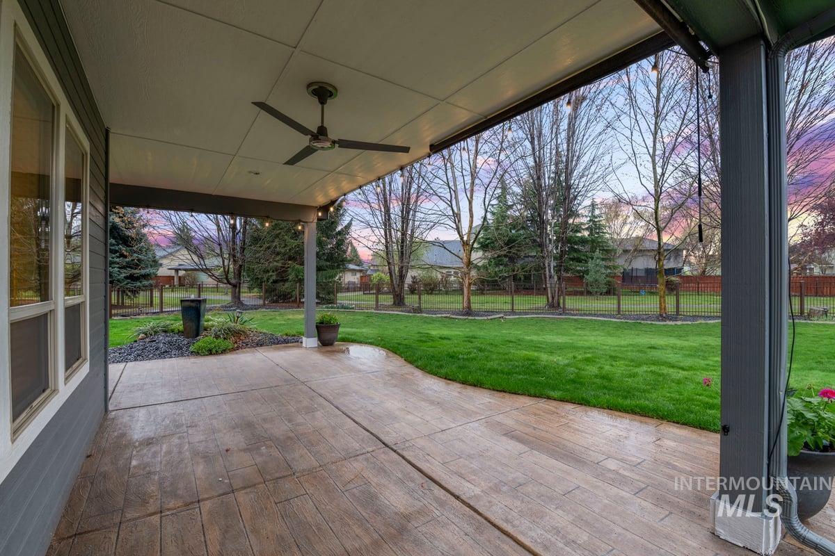 5363 N Red Hills Place, Meridian, Idaho 83646, 4 Bedrooms, 3 Bathrooms, Residential For Sale, Price $724,900,MLS 98980371