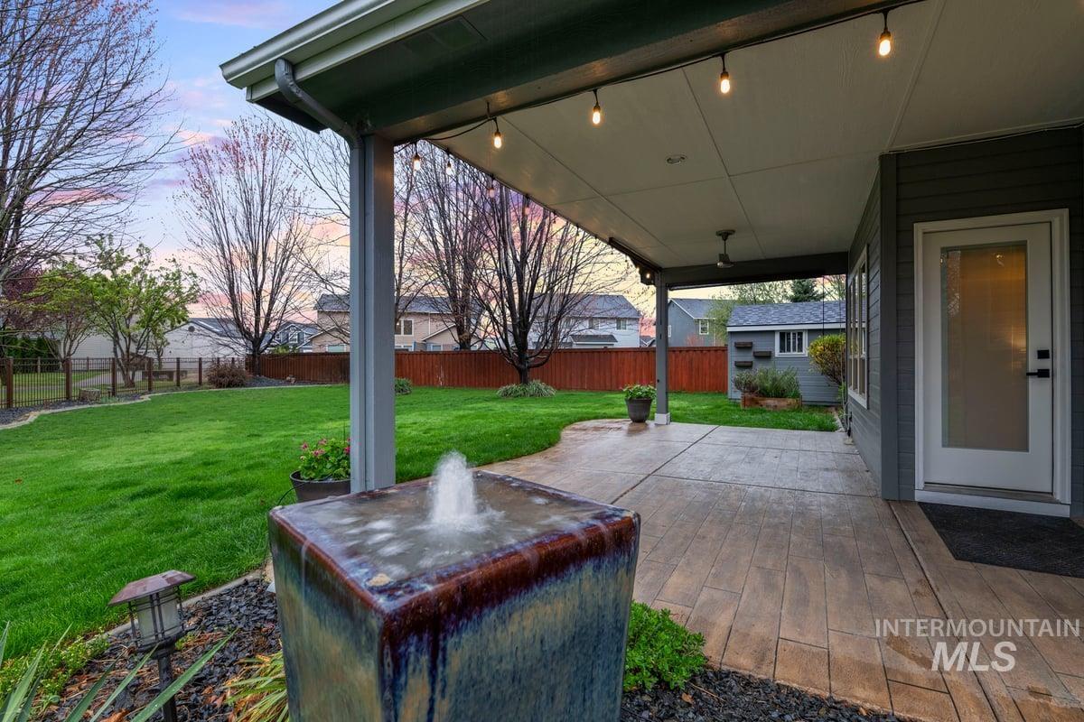 5363 N Red Hills Place, Meridian, Idaho 83646, 4 Bedrooms, 3 Bathrooms, Residential For Sale, Price $724,900,MLS 98980371