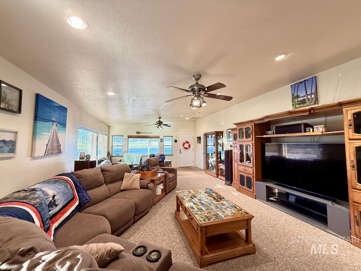 1 & 3 P Street, Cascade, Idaho 83611, 2 Bedrooms, 2 Bathrooms, Residential For Sale, Price $649,000,MLS 98980377